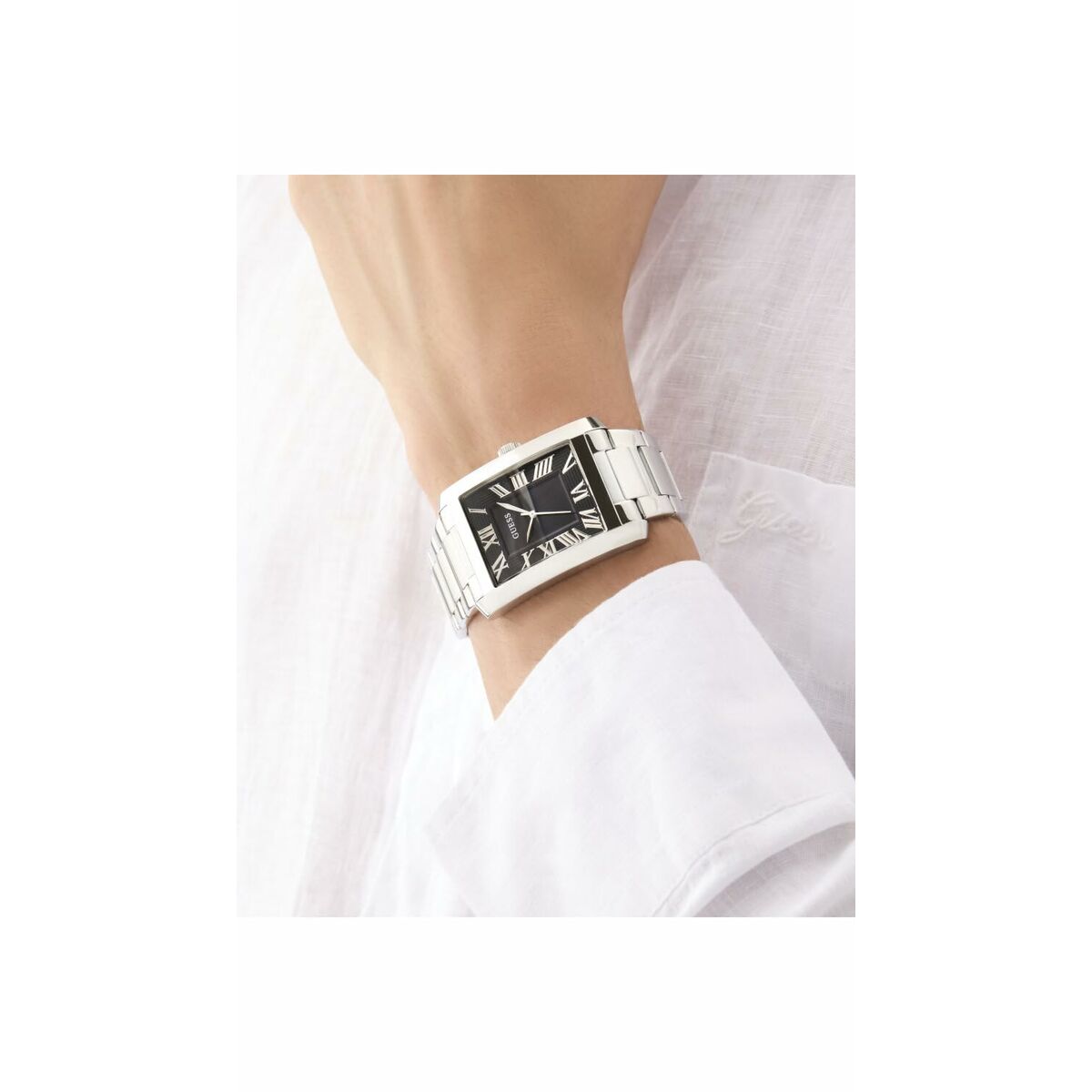 V3H4C68153FBF2AB59CE0A0B162A6EC7B3CR6186689P7