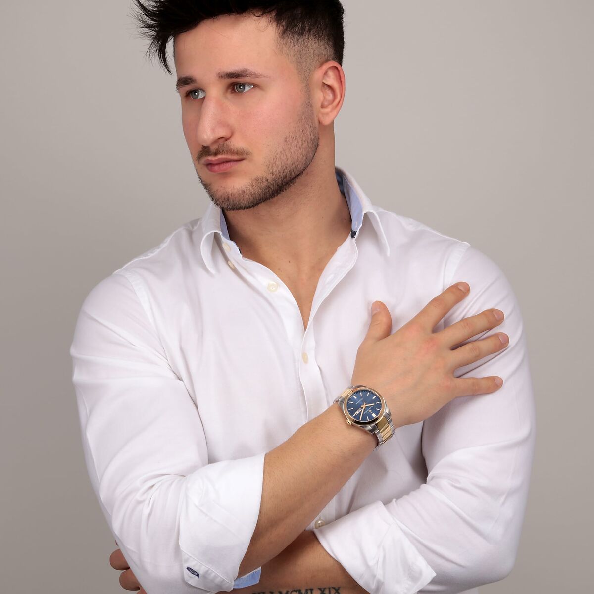 V3HF08A5205C6C7B691395EB1ECC90A0DB0R6993693P5