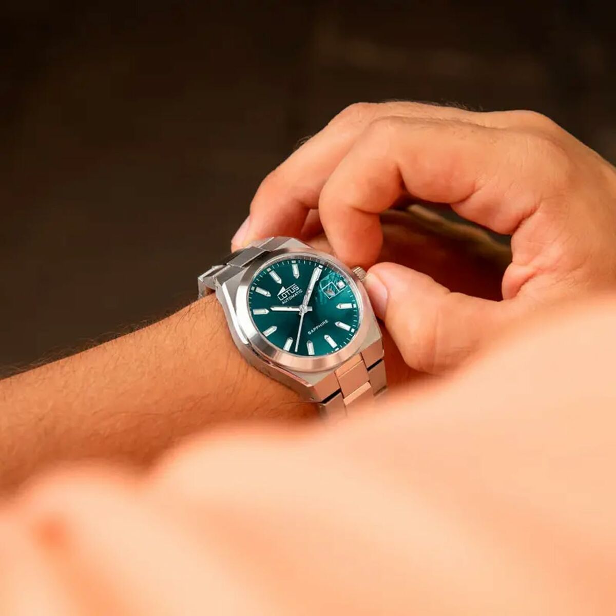 V5HC4601DA9F25E3AA83375213371C4C415R6187456P2